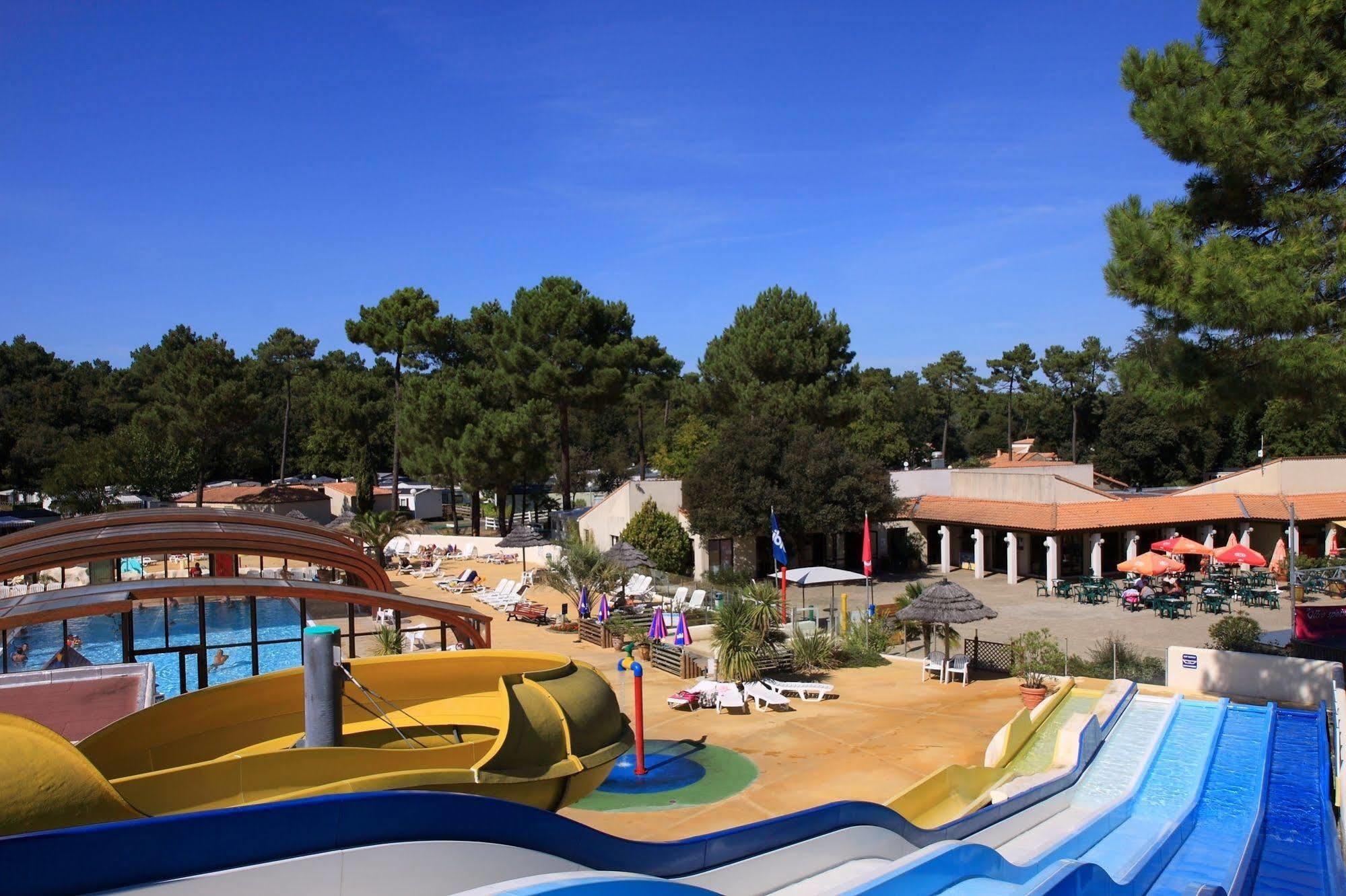 Camping Officiel Siblu La Pignade Ронс-ле-Бен Экстерьер фото